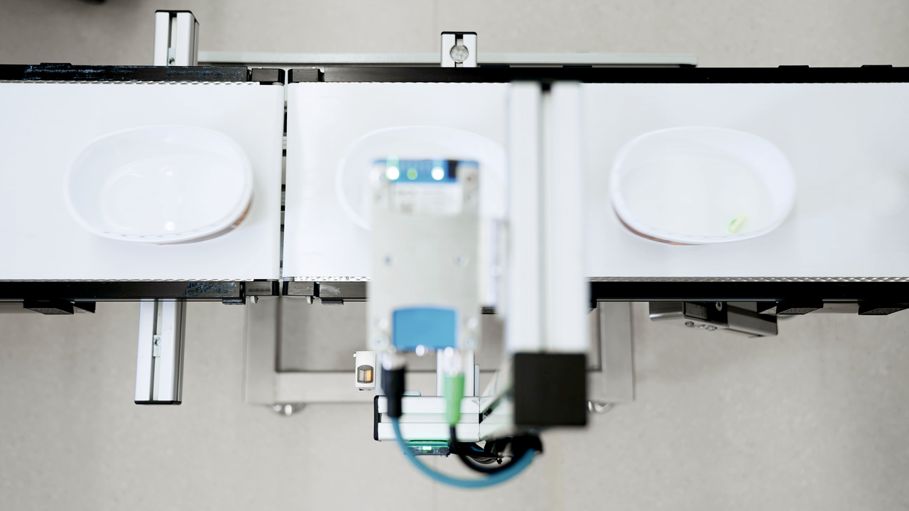 When OCR and Machine Vision Join Forces - SICK Sensor Connection