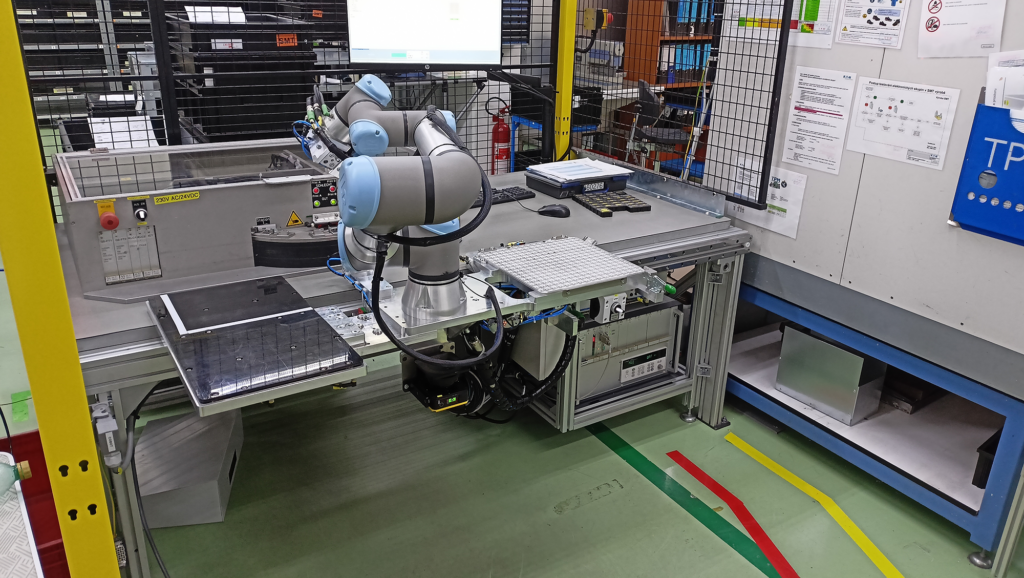 Electronics Manufacturing Meets Enhanced Safety and Efficiency - SICK ...